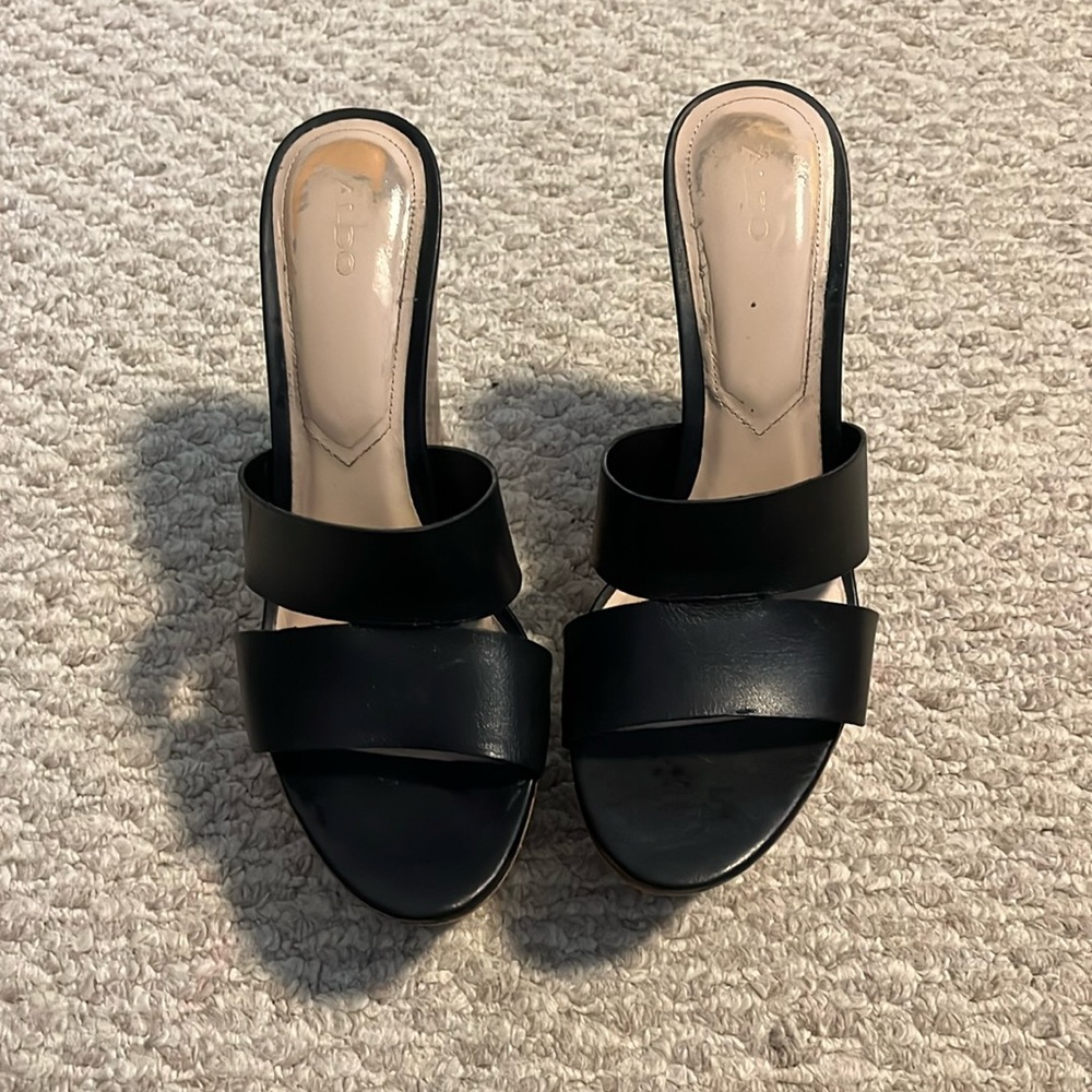 Aldo Wedges